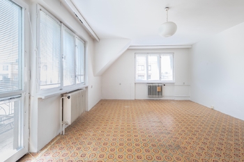 Prodej domu 209 m², Praha 10 - Uhříněves
