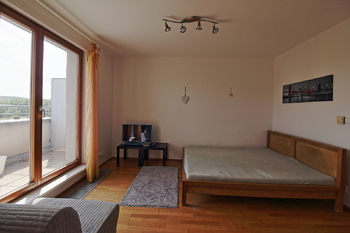Pronájem bytu 1+kk v osobním vlastnictví 39 m², Praha 10 - Záběhlice