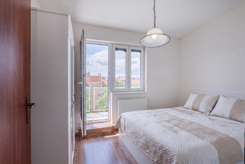 Ložnice - Pronájem bytu 2+kk v osobním vlastnictví 38 m², Praha 3 - Žižkov
