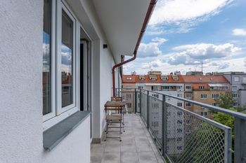 Terasa - Pronájem bytu 2+kk v osobním vlastnictví 38 m², Praha 3 - Žižkov