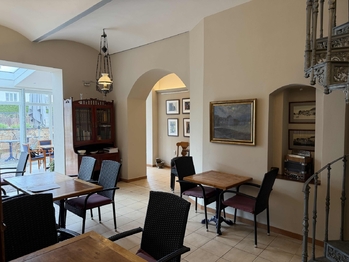 Prodej restaurace 377 m², Radnice