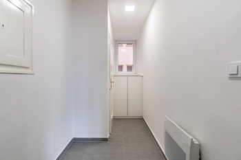 Prodej bytu 1+kk v osobním vlastnictví 34 m², Praha 3 - Žižkov