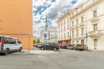 Prodej bytu 1+kk v osobním vlastnictví 34 m², Praha 3 - Žižkov