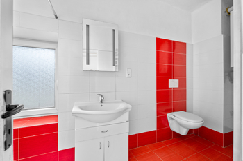 Prodej domu 102 m², Husinec