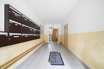 Prodej bytu 3+1 v osobním vlastnictví 52 m², Chodov