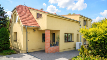 Prodej domu 200 m², Kytín