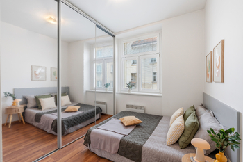 Prodej bytu 1+1 v osobním vlastnictví 32 m², Praha 8 - Libeň