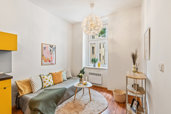 Prodej bytu 1+1 v osobním vlastnictví 32 m², Praha 8 - Libeň
