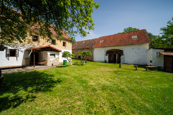 Prodej pozemku 105830 m², Blatno