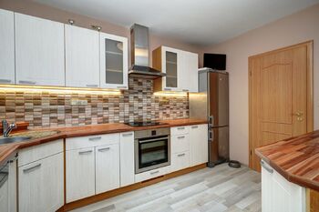 Prodej domu 205 m², Ostopovice
