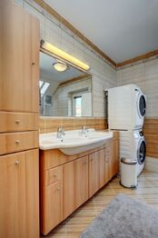 Prodej domu 205 m², Ostopovice
