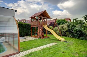 Prodej domu 205 m², Ostopovice