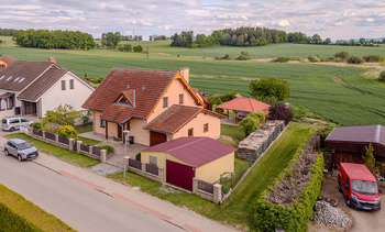 Pronájem domu 150 m², Dříteň