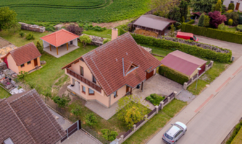 Pronájem domu 150 m², Dříteň