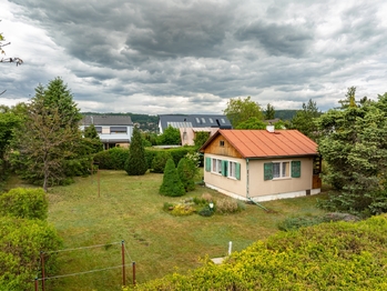Prodej pozemku 1245 m², Praha 5 - Lipence