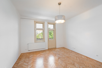 Pronájem bytu 2+kk v osobním vlastnictví 64 m², Praha 4 - Nusle