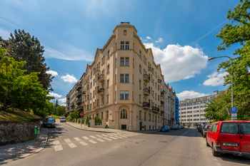 Pronájem bytu 2+kk v osobním vlastnictví 64 m², Praha 4 - Nusle