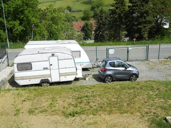 Parkování. - Pronájem pozemku 340 m², Dražice