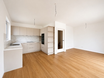 obývací pokoj s kuchyní - Prodej domu 114 m², Kutná Hora