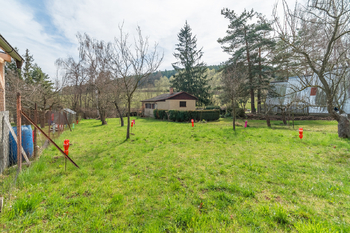 Prodej pozemku 739 m², Holubov