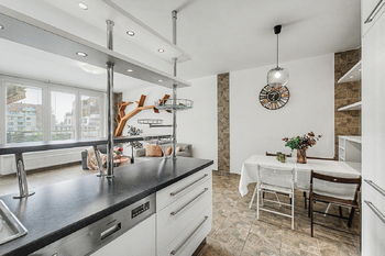 Prodej bytu 3+kk v osobním vlastnictví 95 m², Praha 5 - Stodůlky