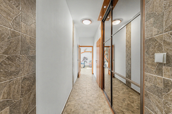 Prodej bytu 3+kk v osobním vlastnictví 95 m², Praha 5 - Stodůlky