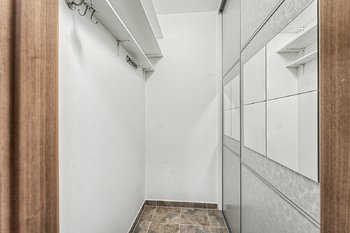 Prodej bytu 3+kk v osobním vlastnictví 95 m², Praha 5 - Stodůlky