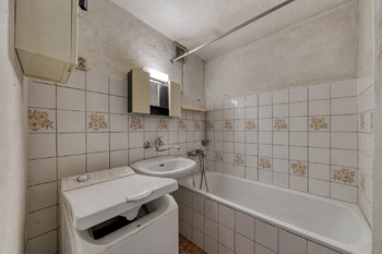 Douklizeno pomocí AI  - Prodej domu 89 m², Kolín