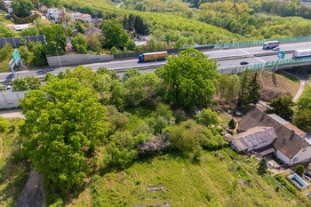 Prodej pozemku 953 m², Praha 9 - Dolní Počernice