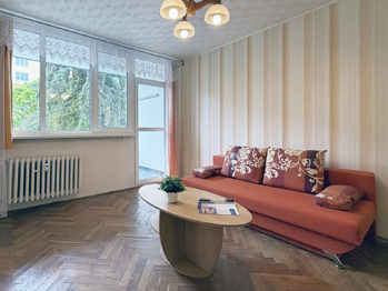 Pokoj s balkonem - Prodej bytu 2+1 v osobním vlastnictví 57 m², Chodov 