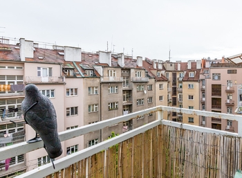 balkon do vnitrobloku - Prodej bytu 2+1 v osobním vlastnictví 95 m², Praha 6 - Bubeneč
