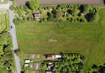 Prodej pozemku 1819 m², Holešov