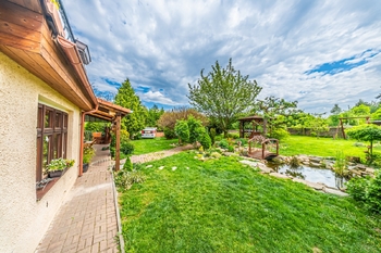Prodej domu 195 m², Schořov