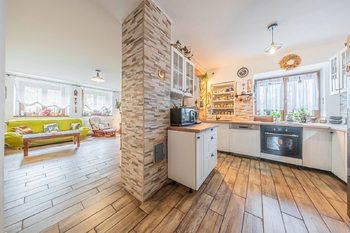 Prodej domu 195 m², Schořov