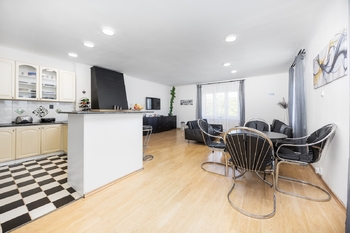 Prodej domu 246 m², Praha 6 - Ruzyně