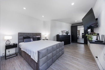 Prodej domu 246 m², Praha 6 - Ruzyně