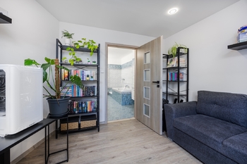Prodej domu 246 m², Praha 6 - Ruzyně