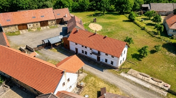 Prodej domu 320 m², Kokořín