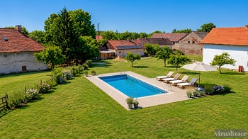 Prodej domu 320 m², Kokořín
