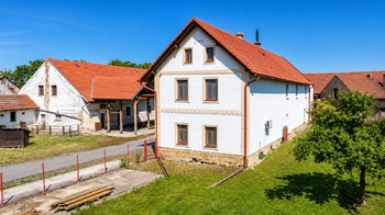Prodej domu 320 m², Kokořín