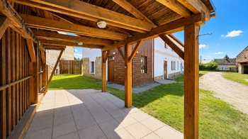 Prodej ubytovacího zařízení 320 m², Kokořín