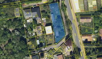 Prodej pozemku 922 m², Pardubice