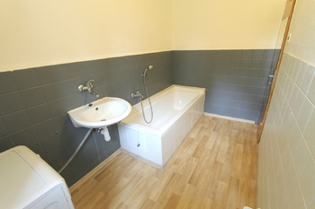 koupelna - Prodej bytu 6 a více v osobním vlastnictví 114 m², Týnec nad Sázavou