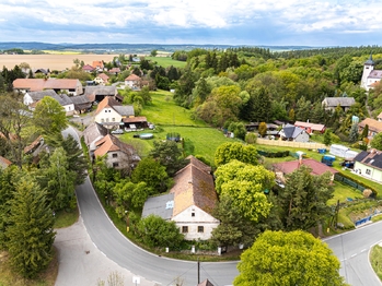 Prodej domu 200 m², Skvrňov
