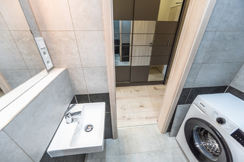 Pronájem bytu 1+kk v osobním vlastnictví 29 m², Praha 10 - Hostivař