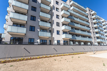 Pronájem bytu 1+kk v osobním vlastnictví 29 m², Praha 10 - Hostivař