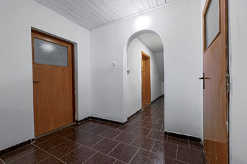 Prodej domu 252 m², Krupka