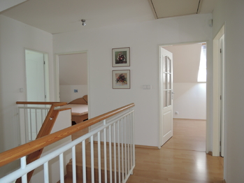Pronájem domu 150 m², Hostivice