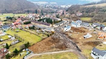 Výhledy do okolí a jedinečné lokality - Prodej pozemku 1062 m², Chrustenice