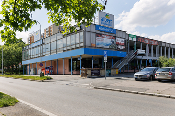 Okolí - Prodej bytu 3+kk v osobním vlastnictví 50 m², Praha 8 - Kobylisy